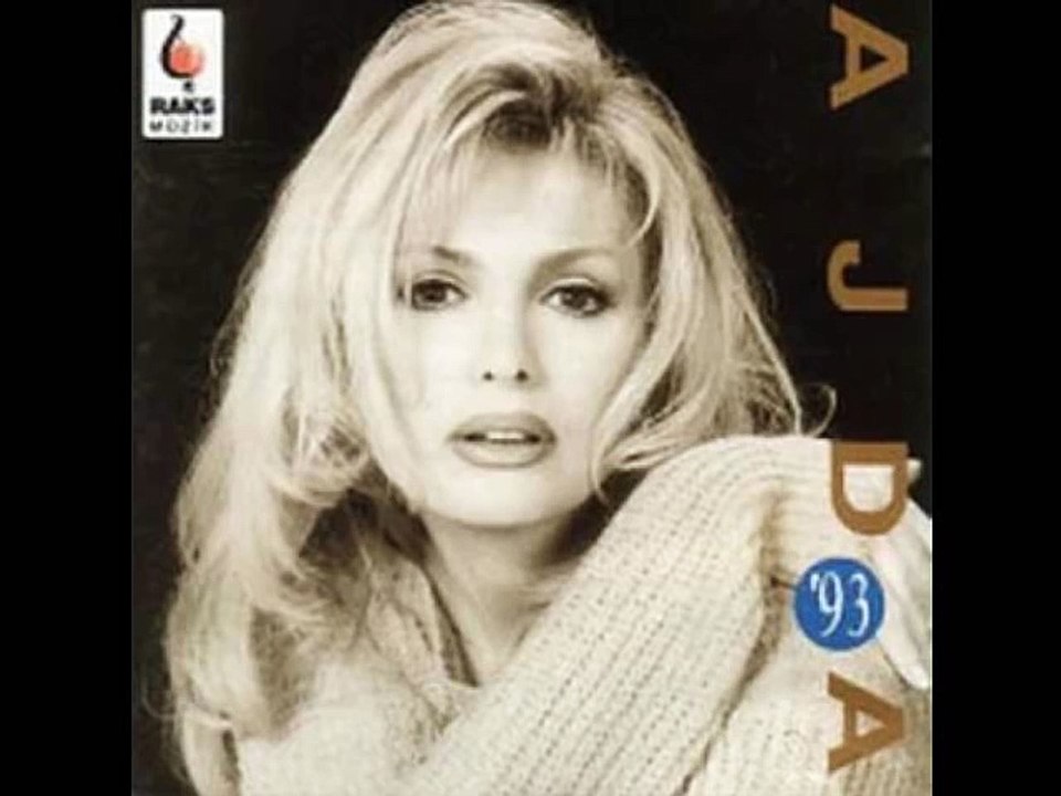 Ajda Pekkan - Oyalama Beni