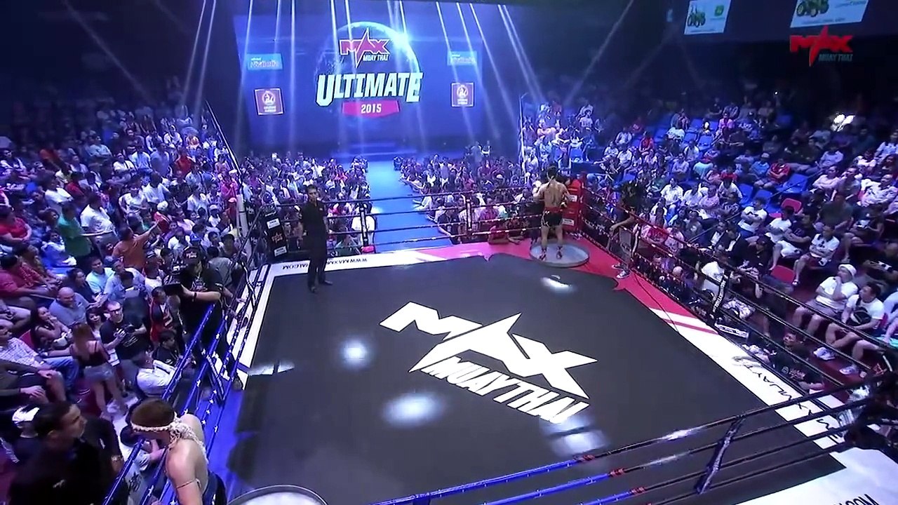 Jimmy VIENOT vs Nilmungorn SUDSAKORNGYM MAX MUAY THAI 8.11.2015 PATTAYA