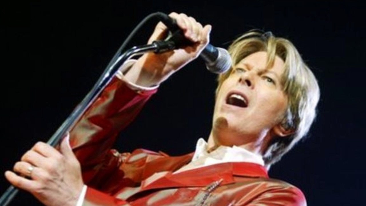 22 Facts About David Bowie