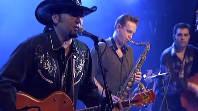 LOS REBELDES - BAJO LA LUZ DE LA LUNA - VERSIÓN EN VIVO