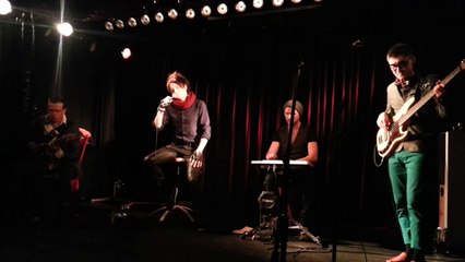 vMetro - «Les Parapluies de Cherbourg» («Кафе Драмы и Комедии», 27.04.2011)