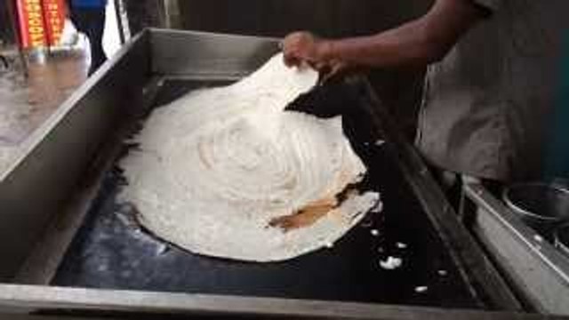 Biggest Dosa - Chef tries his first Biggest Dosa Ever - Indian Street Food - Chennai Stree