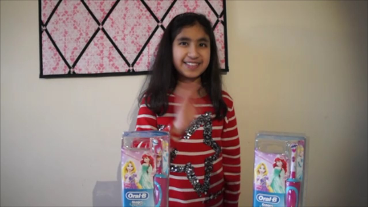 Oral B Stages Power Rechargeable Battery Disney Princess Electric Toothbrush With Timer for Girls