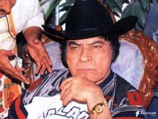 Maulana Tariq Jameel Talking about Film Actor Rangeela .