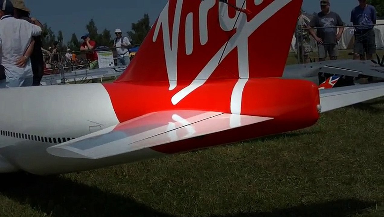 BOEING 747-40VIRGIN ATLANTIC GIGANTIC RC AIRLINER MODEL JET FLIGHT / Airliner Meeting Airshow 201 Hobby And Fun