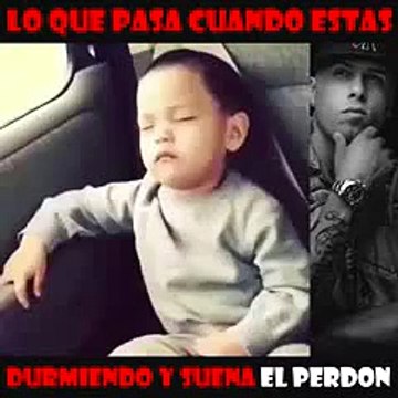 Niño se despierta al ritmo del Perdón - Nicky Jam