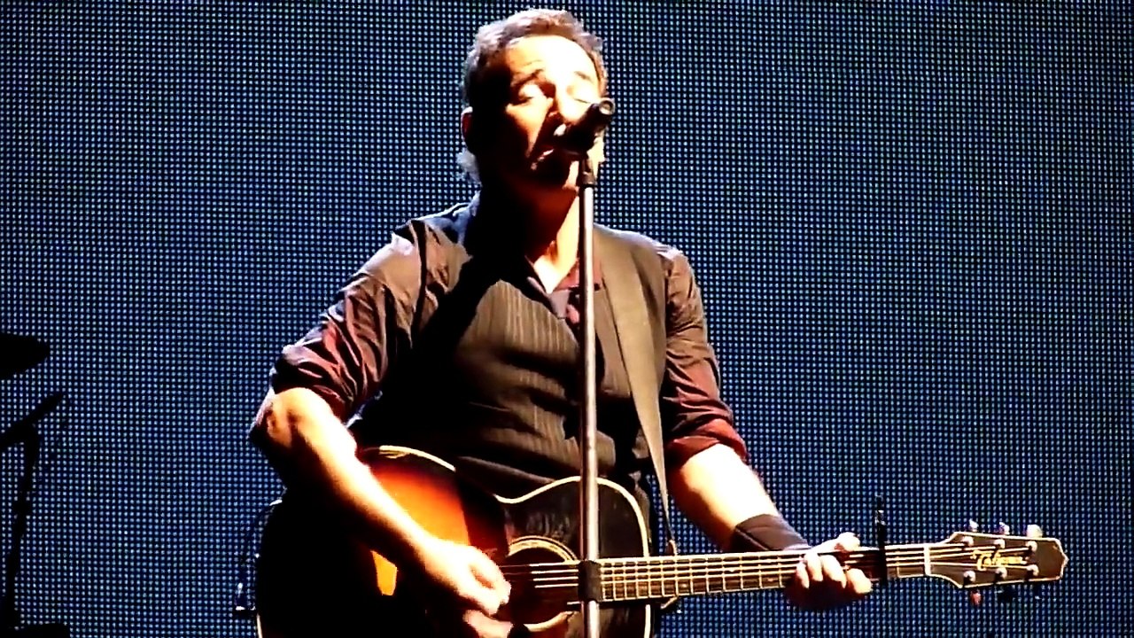 BRUCE SPRINGSTEEN  WE ARE ALIVE  @ BERLIN 30-05-2012