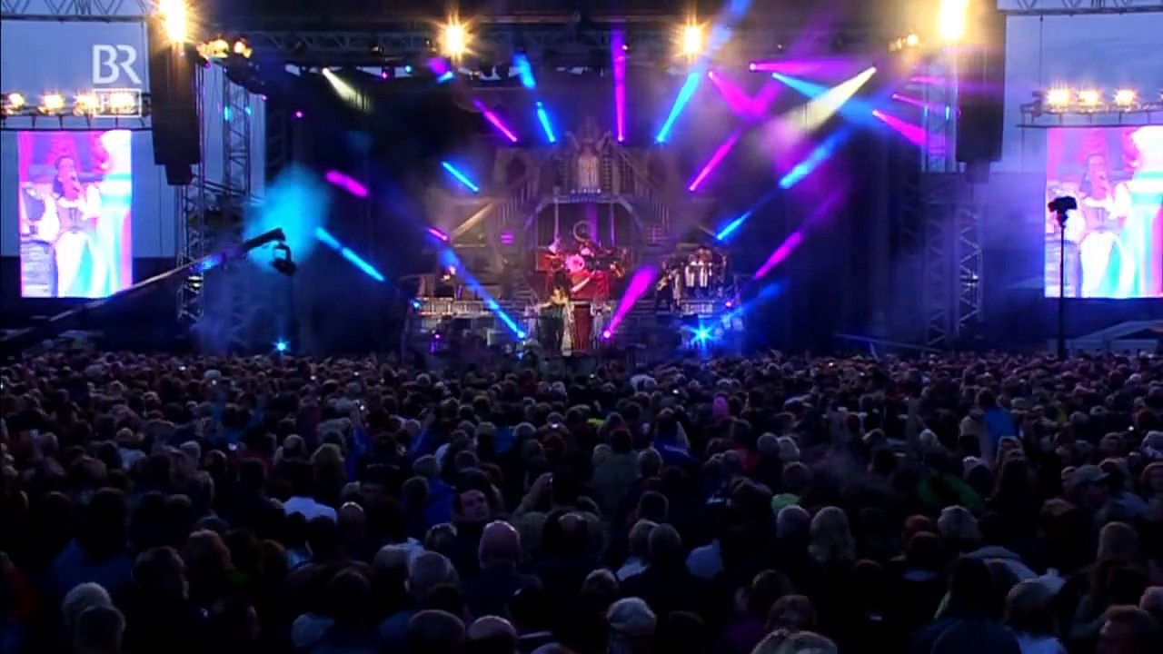 Andrea Berg-Du hast mich 1000 Mal belogen - Aspach live