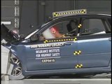 2005 Subaru Legacy moderate overlap IIHS crash test