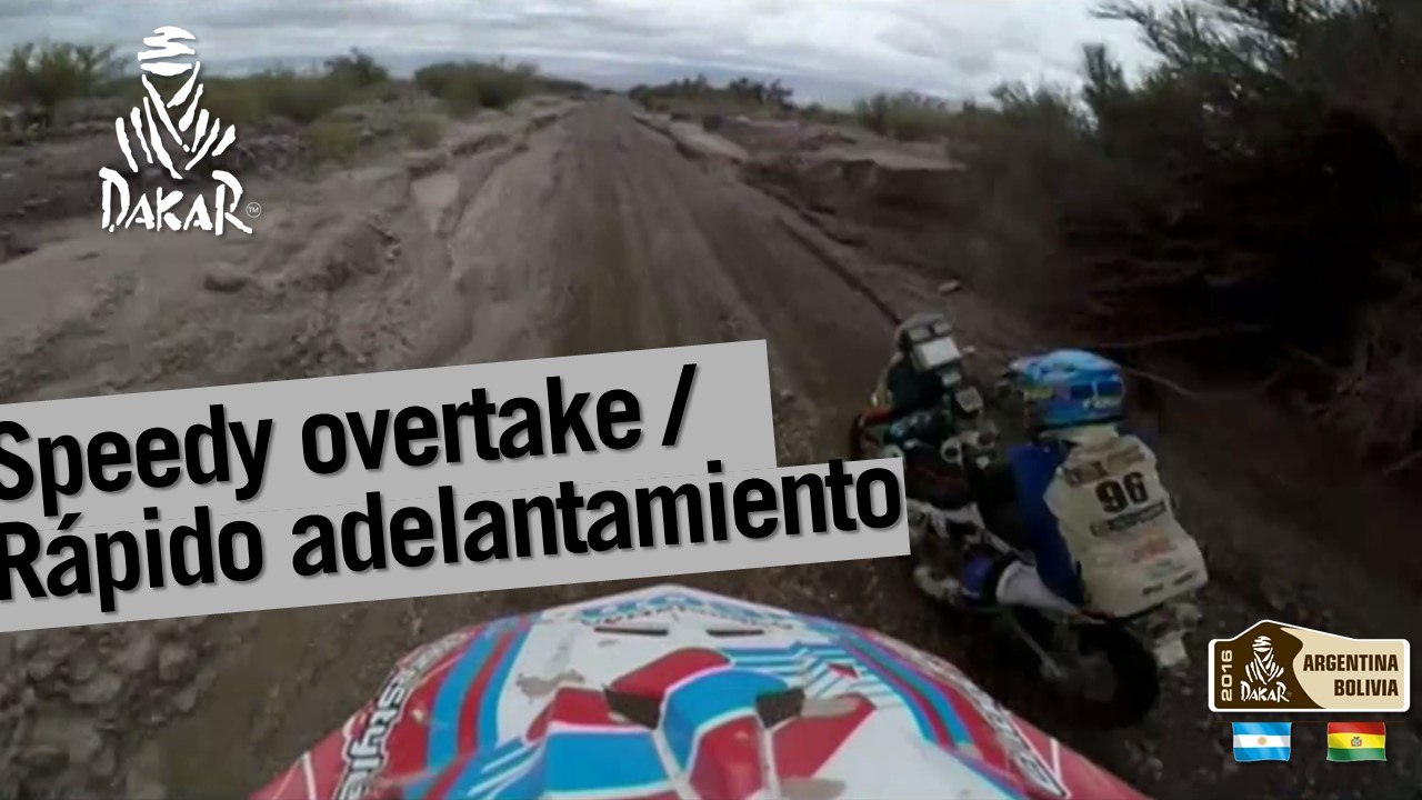 Speedy overtake / Rápido adelantamiento / Dépassement à vive allure - Stage 11 - Dakar 2016