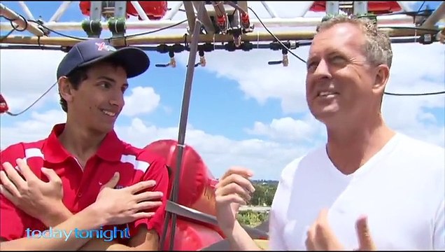 Ce toboggan aquatique est le plus grand toboggan gonflable au monde ! Génial !