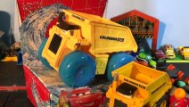 Colossus Hydro Wheels Dump Truck XXL Water Toys Disney Pixar Cars Ramone Mack Red Rip Clut