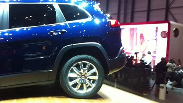 Jeep Cherokee video 2