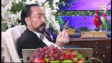 Müslüman alemini birleşip başına bir lider geçecektir bu kişi Mehdi’dir.