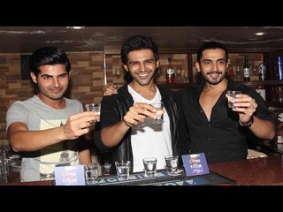 'Pyaar Ka Punchnama 2' Boys Go Bar Hopping!