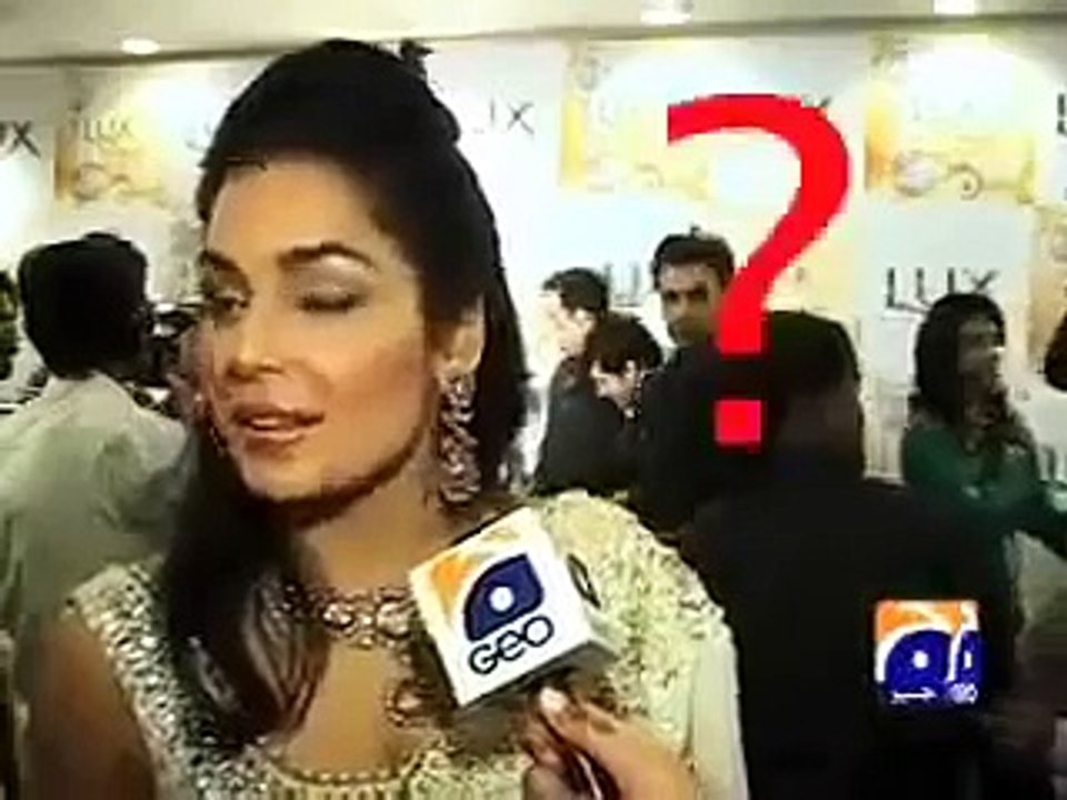 Most intelligent Celeb Meera... 100% funny .. Must watch -