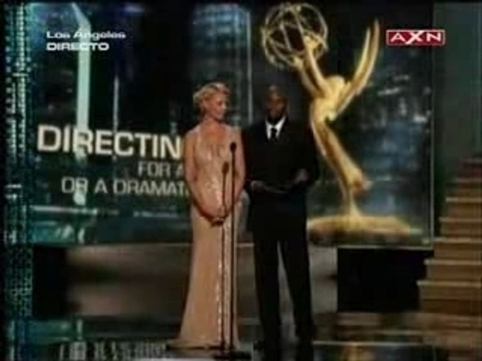 Katherine Heigl y Omar Epps dan un Emmy (español)