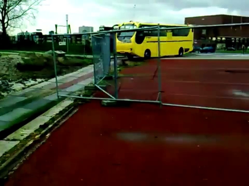 Автобус амфибия