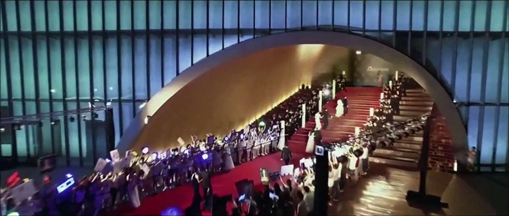 怦然星动 Fall In Love Like A Star 2015 浪漫的电影预告片