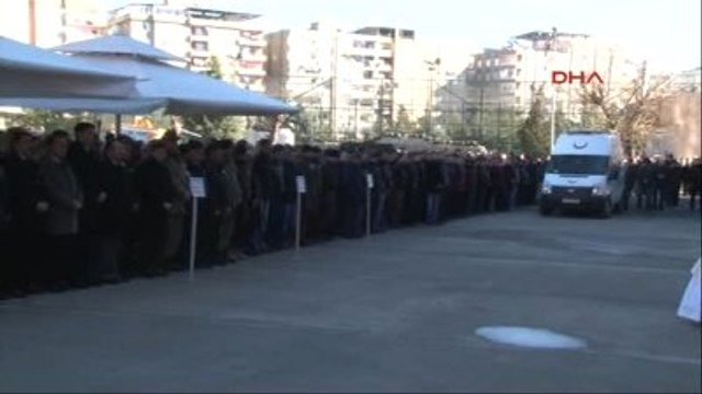 Diyarbakır Şehit Polis Memuru Mehmet Şenol Çiftçi ve 4 Yaşındaki Kızı Mevlüde İrem Çiftçi İçin...
