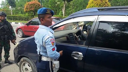 Pengamanan Bandara SSK II Pekanbaru Diperketat