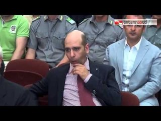 Tg Antenna sud - Checco Zalone supera se stesso