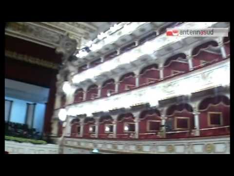 Tg Antenna Sud - Teatro Petruzzelli, Carofiglio incontra i dipendenti