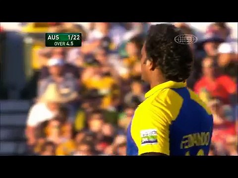 Excellent piece of fielding by Dilhara Fernando. An amazing catch by tall Srilankan bowler. Rare cricket video