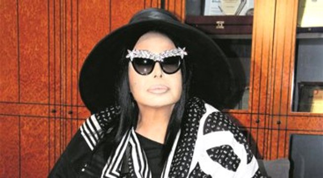 Domuz Gribi Olan Bülent Ersoy: Yatak Beni Mezar Gibi İçine Çekti