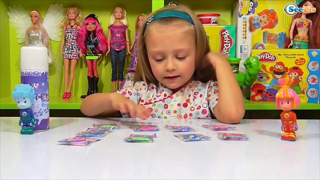 ✔ Фиксики и Ярослава проводят новые опыты – выращивание насекомых - Игрушки для детей ✔