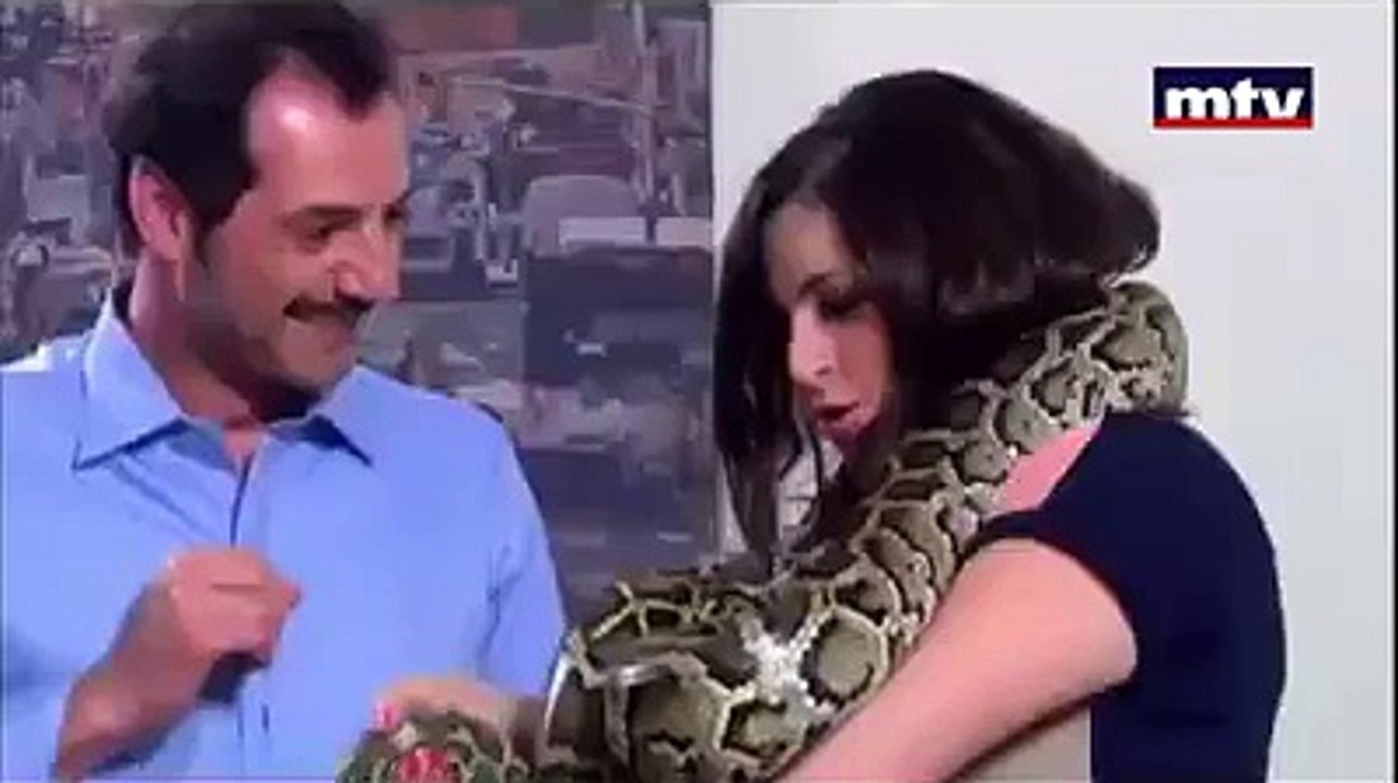Amazing Clip When Wonen Not Affraid From Snake Then What Happen