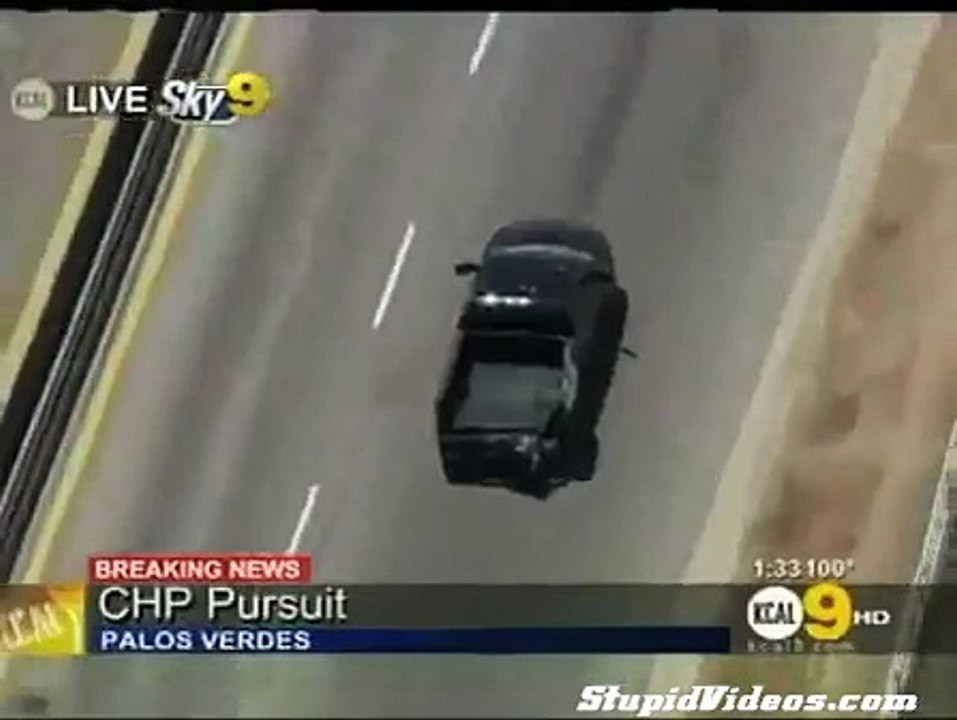 Police man car crashed into a jungle from road just amazing