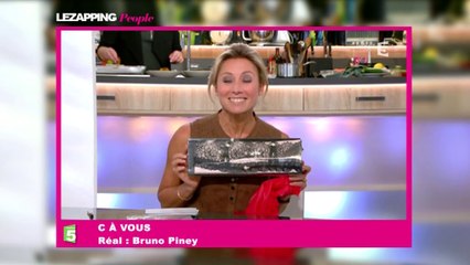 Anne-Sophie Lapix reçoit des dessous sexy de Dita Von Teese !