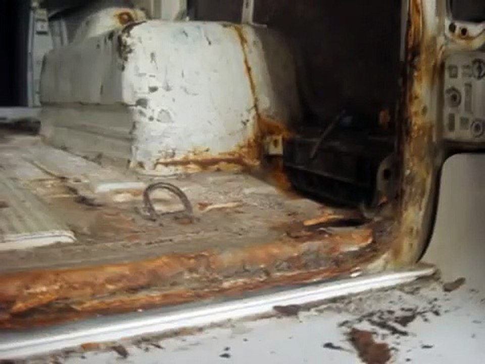 Ремонт кузова Volkswagen Caddy.VW T4