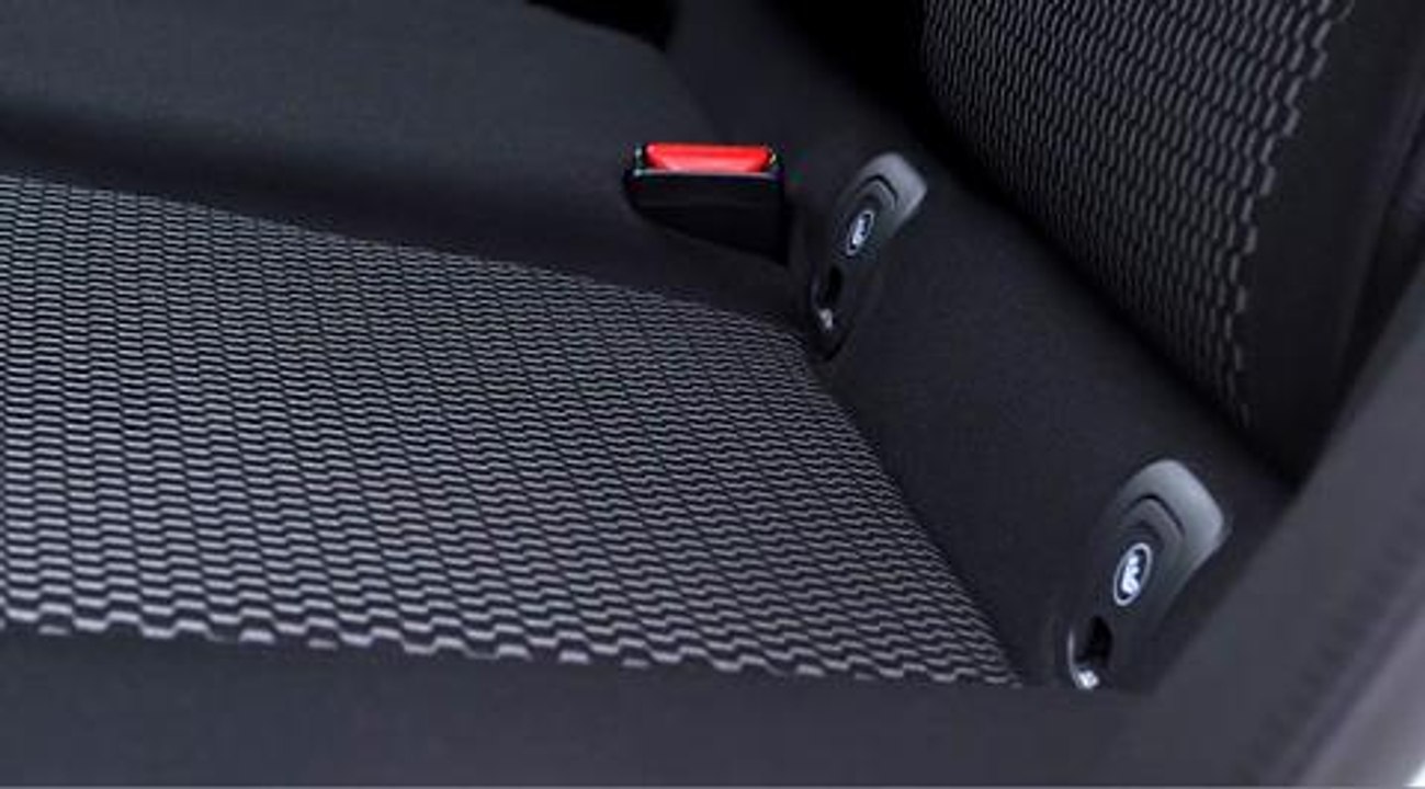 Interior Nissan Pulsar