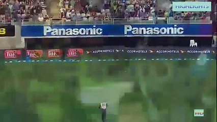 Shahid Afridi Best Batting Score 22 Runs in One Over