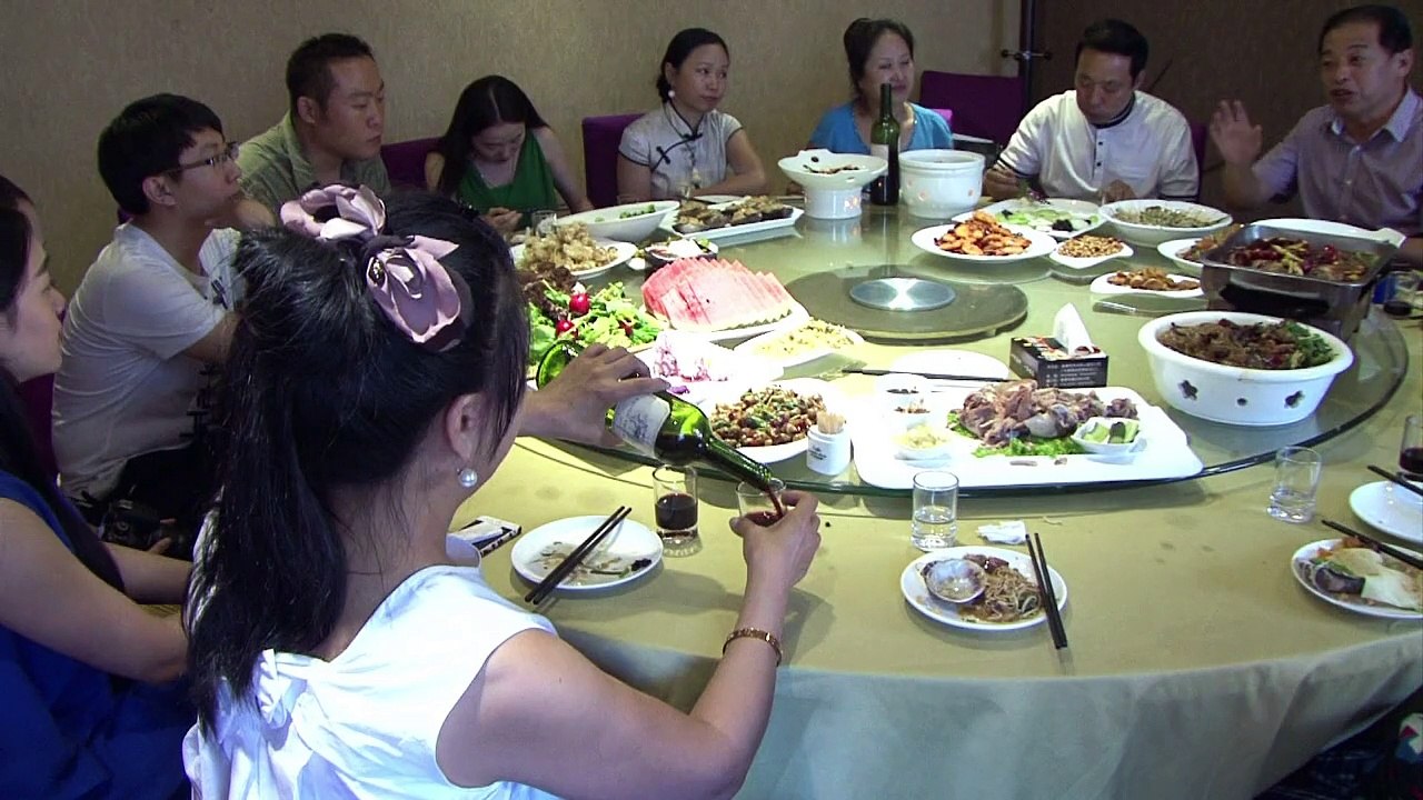 Richtig zuprosten lernen in china