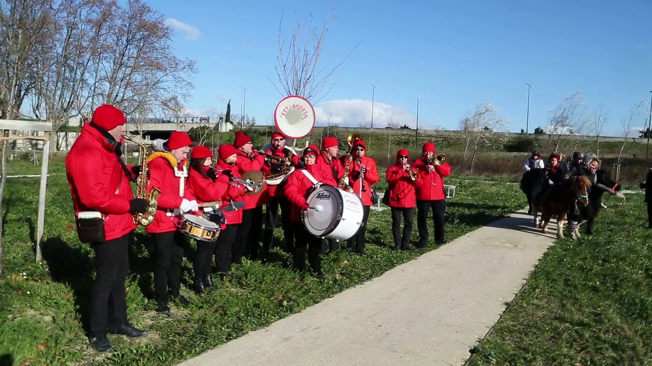 Des baptêmes à dos de poney au parc du Clos de Massillargues