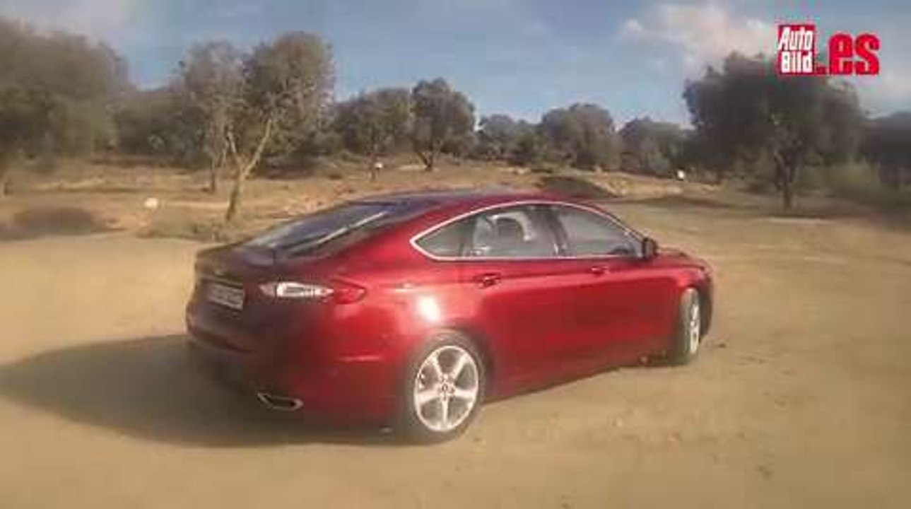 Primer contacto nuevo Ford Mondeo 2015