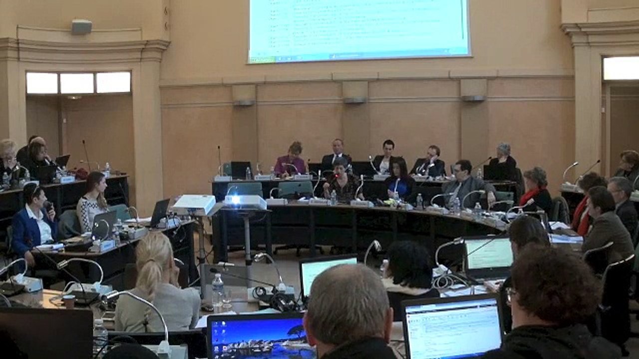 Yonne : touche pas à mon collège !