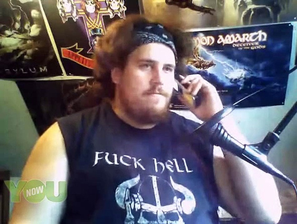 Drachenlord macht Younow Mods zur Sau