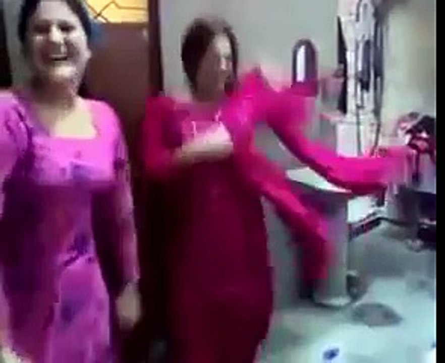 Girls Dancing At Home Mms New Best Saraiki Punjabi Pakistani Indian