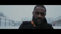 Idris Elba al volante del nuevo Jaguar XE
