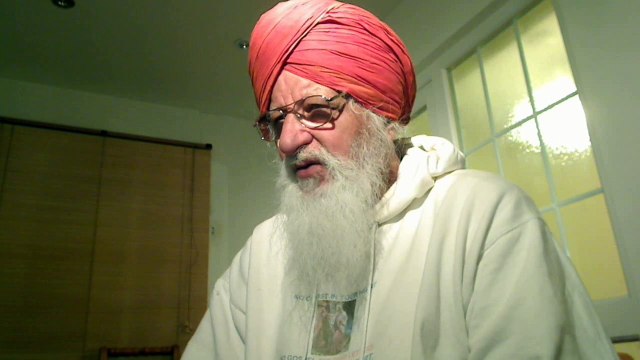 Punjabi - Satguru Arjan Dev Ji, a Sikh of Chitt Birtti, is imbued with His Word. Without His Word, he is dead.