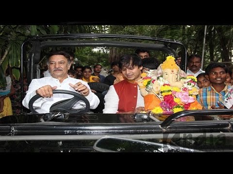 Vivek Oberoi Celebrate Ganpati Visarjan