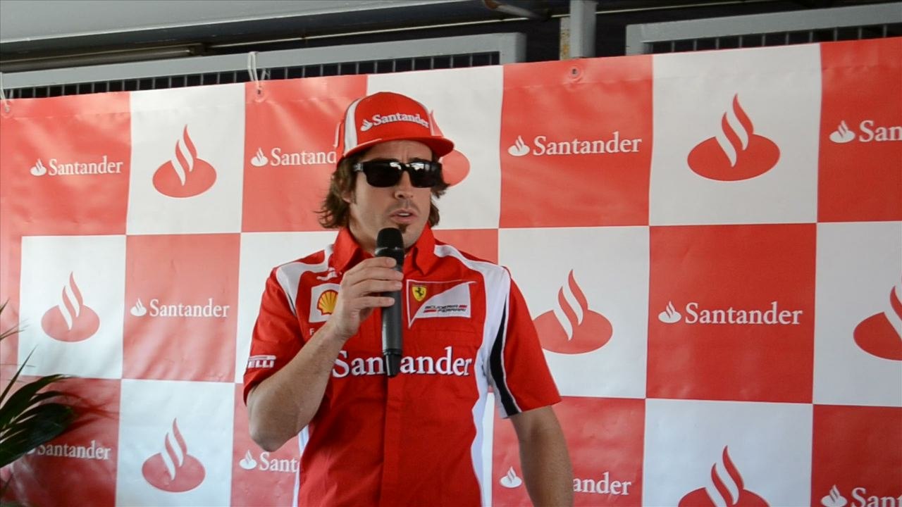Fernando Alonso explica los trucos del Circuito del Jarama