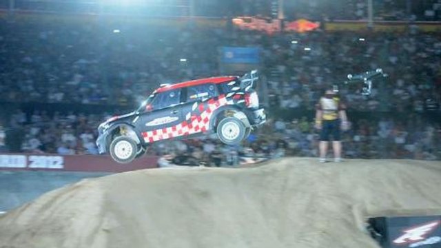 Vídeo: Espectacular salto de Dani Sordo en el Red Bull X-Fighters 2012