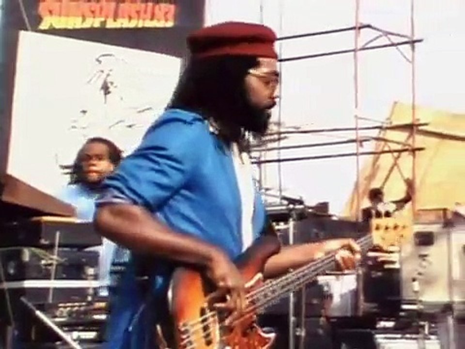 Third World - 96 Degrees in the Shade (Live at Sunsplash 83)