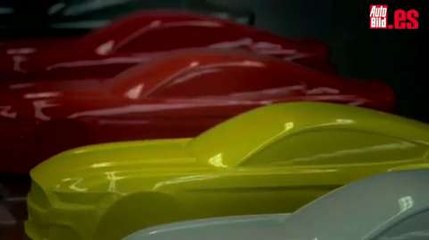 Ford Mustang 2014 materiales colores
