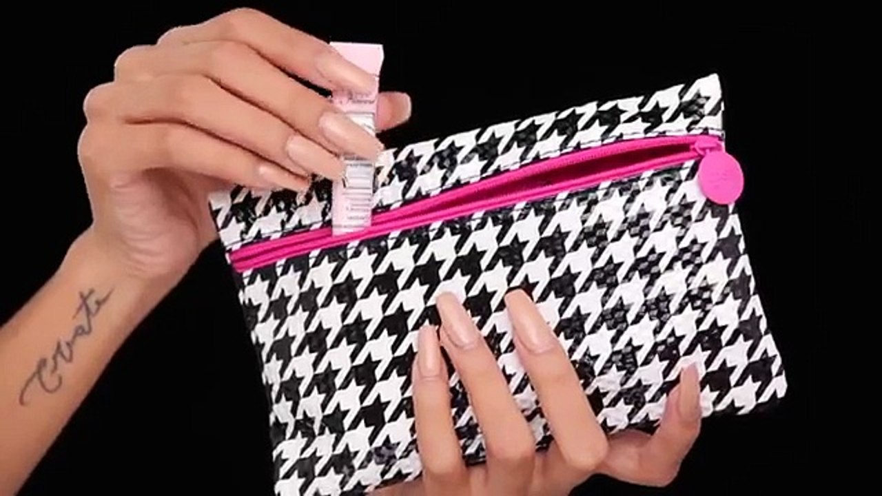 ROCKER CHIC SMOKEY EYE MAKEUP TUTORIAL - DESI PERKINS